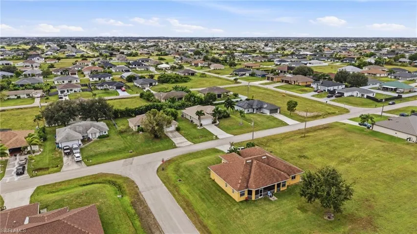 1138 Nw 15th Ter, Cape Coral, Florida 33993