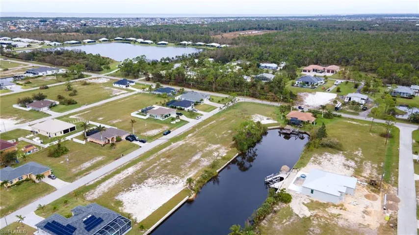 2335 Nw 35th Ave, Cape Coral Fl 33993