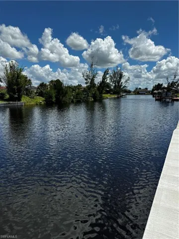 2335 Nw 35th Ave, Cape Coral Fl 33993