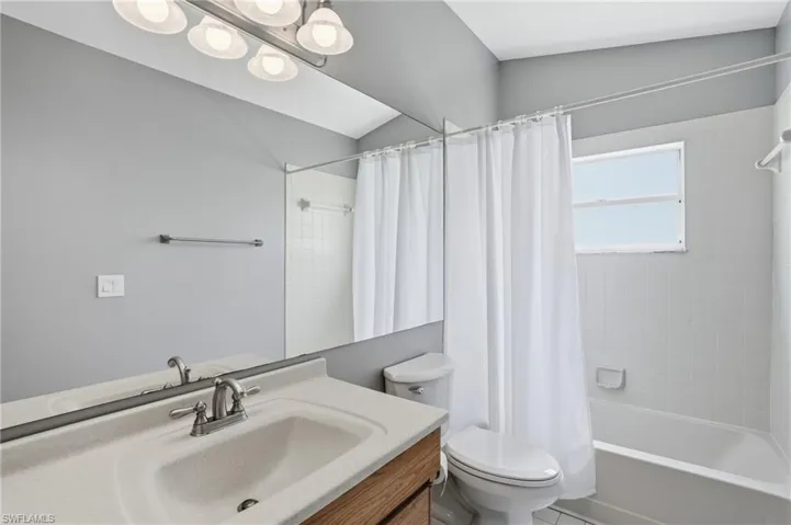 7303 Mill Pond Cir, Naples, Florida 34109
