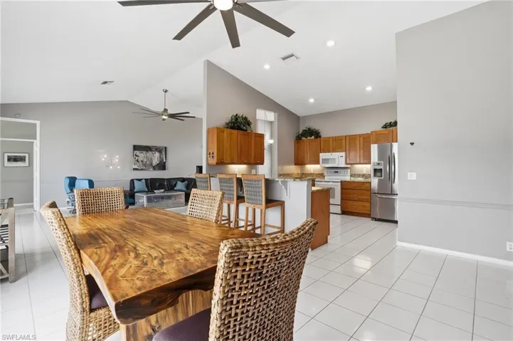 7303 Mill Pond Cir, Naples, Florida 34109