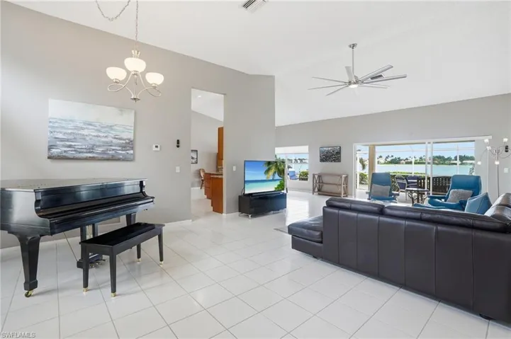 7303 Mill Pond Cir, Naples, Florida 34109
