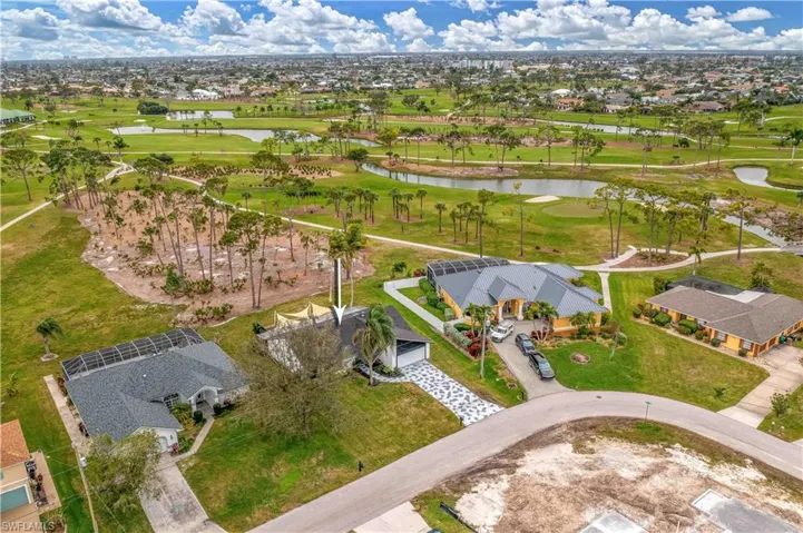 1026 SW 18th TER, CAPE CORAL FL 33991