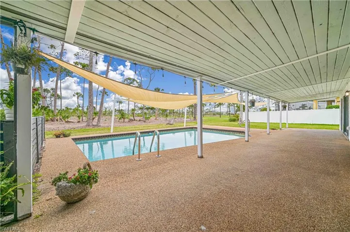 1026 SW 18th TER, CAPE CORAL FL 33991