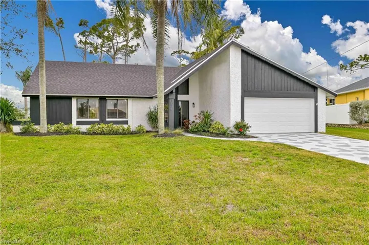 1026 SW 18th TER, CAPE CORAL FL 33991