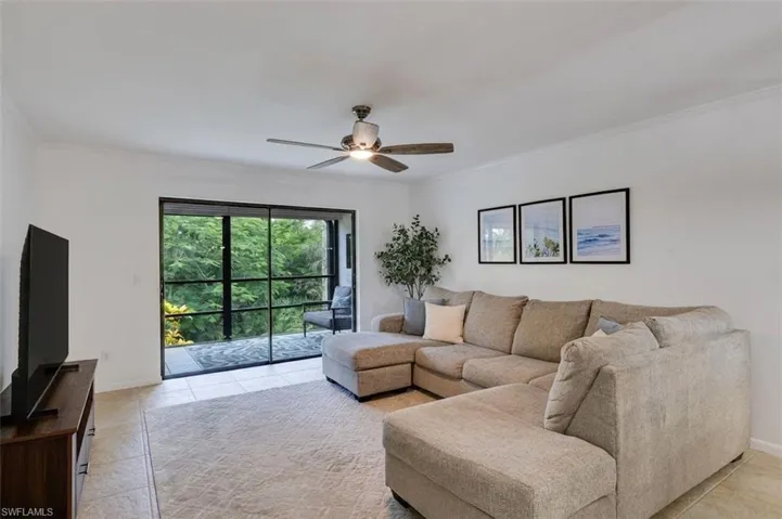 126 Pinebrook Dr, Fort Myers, Florida 33907