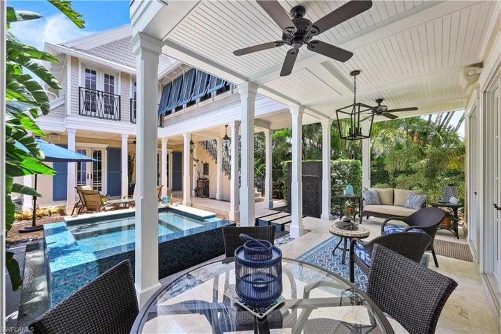 2nd level Master balcony, Gallery hall of windows to Master suite plus large lanai...