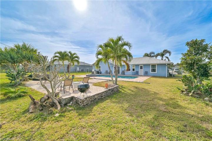 1307 NE 9th PL, CAPE CORAL FL 33909