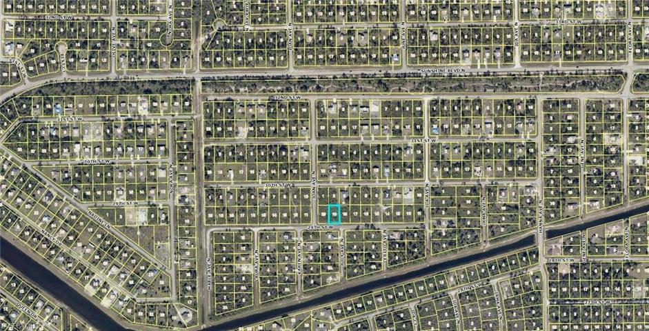 2916  29th W ST, LEHIGH ACRES, FL 33971