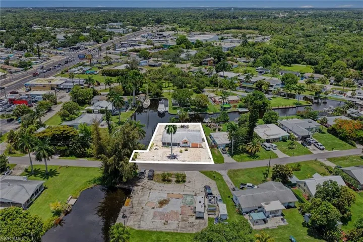 20 Estate Dr, North Fort Myers, Florida 33917