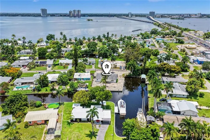 20 Estate Dr, North Fort Myers, Florida 33917