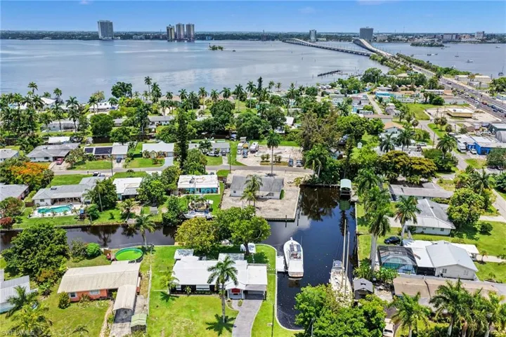 20 Estate Dr, North Fort Myers, Florida 33917