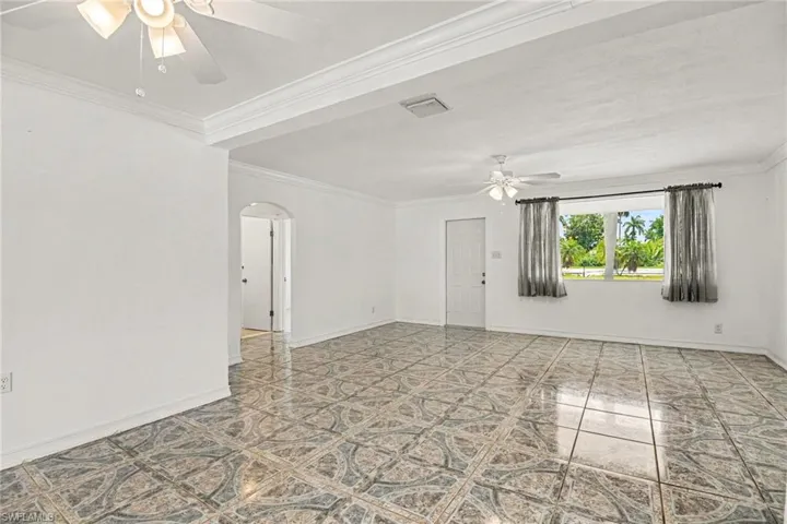 20 Estate Dr, North Fort Myers, Florida 33917