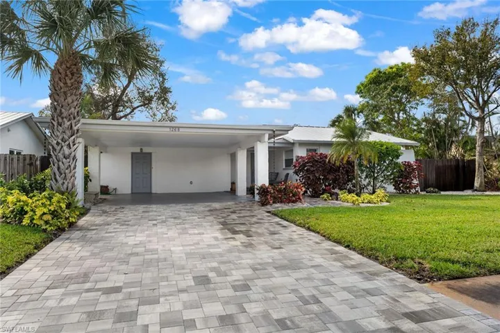 1268  Westlake  BLVD, Naples, FL 34103