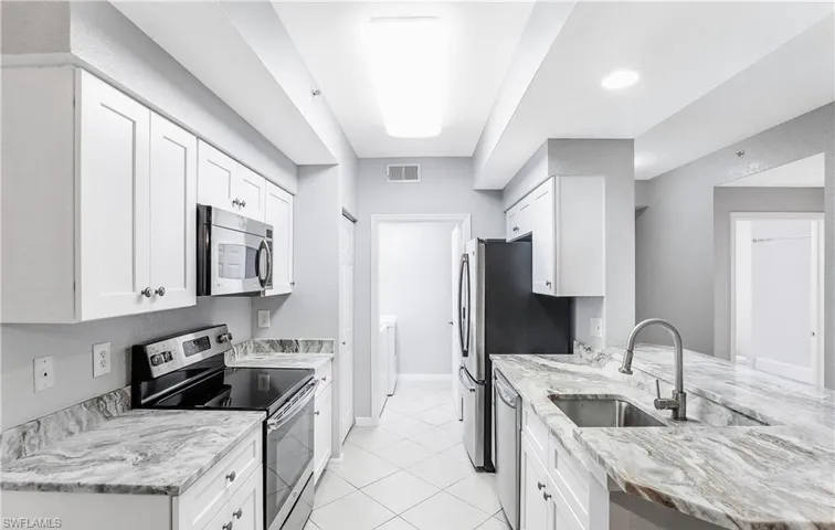 4635 Saint Croix Ln # 1215, Naples, Florida 34109