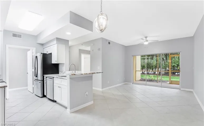 4635 Saint Croix Ln # 1215, Naples, Florida 34109