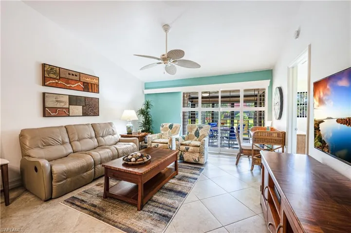 2036  Pine Isle  LN, Naples, FL 34112