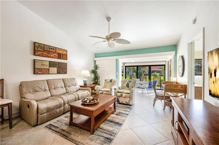 2036  Pine Isle  LN, Naples, FL 34112
