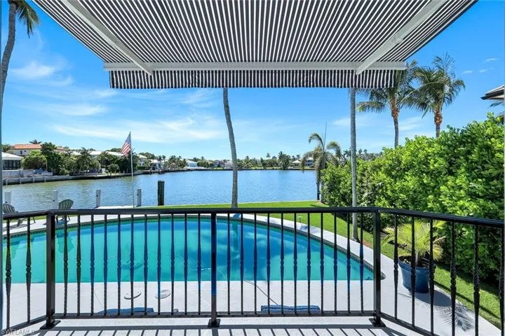 400 Spring Line Dr, Naples, Florida 34102