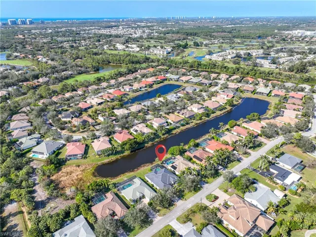 335  Cypress W WAY, Naples, FL 34110