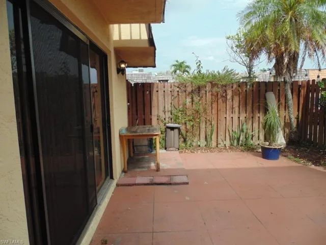 1549 Park Meadows Dr 4, Fort Myers, Florida 33907