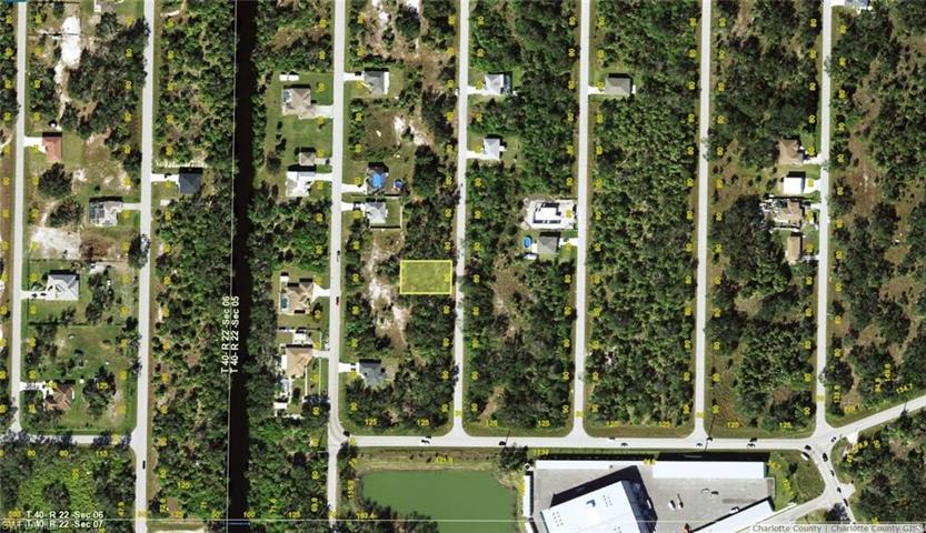 469  Celeste  ST, PORT CHARLOTTE, FL 33954