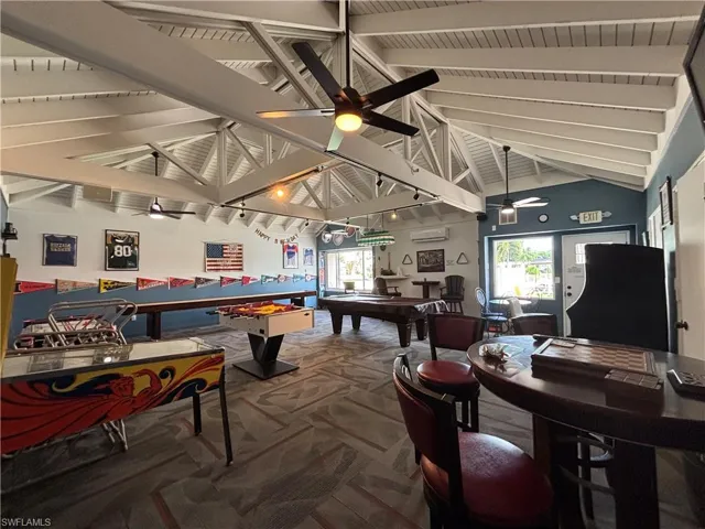 Hidden Harbour Amenities & Clubhouse