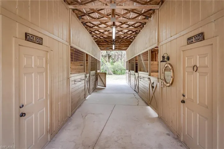 1781 21st St Sw, Naples, Florida 34117