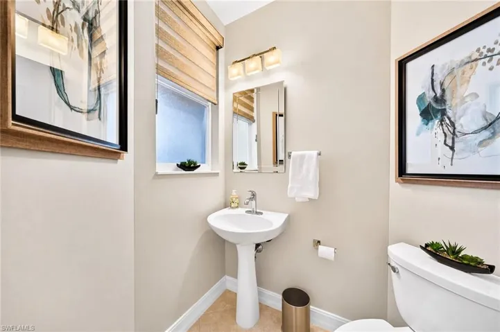 1855 Les Chateaux Blvd 5-201, Naples, Florida 34109