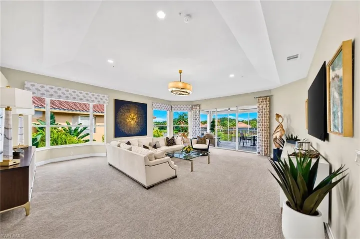 1855 Les Chateaux Blvd 5-201, Naples, Florida 34109