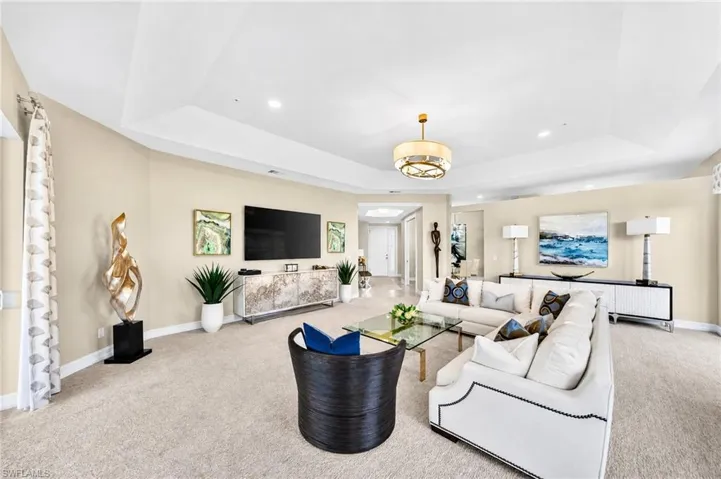 1855 Les Chateaux Blvd 5-201, Naples, Florida 34109