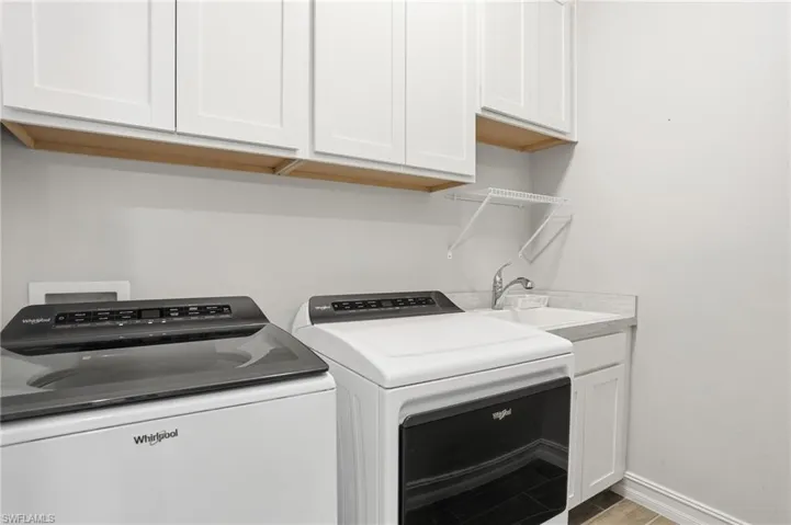 28009 Seasons Tide Ave, Bonita Springs, Florida 34135