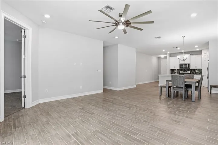 28009 Seasons Tide Ave, Bonita Springs, Florida 34135