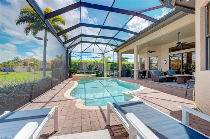 11752 Rosalinda Ct, Fort Myers, Florida 33912