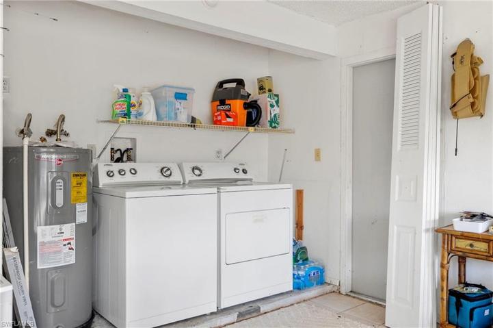 17309  Phlox  DR, FORT MYERS, FL 33967