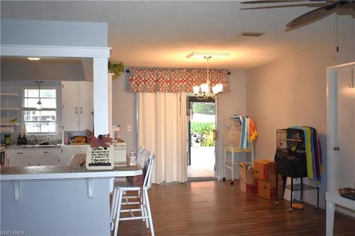 163  Jackson  ST, Lake Wales, FL 33859