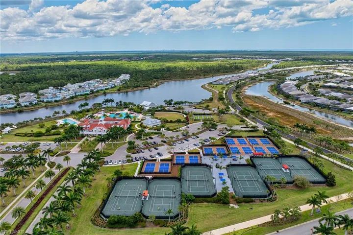 8871 Nevis Way, Naples, Florida 34112