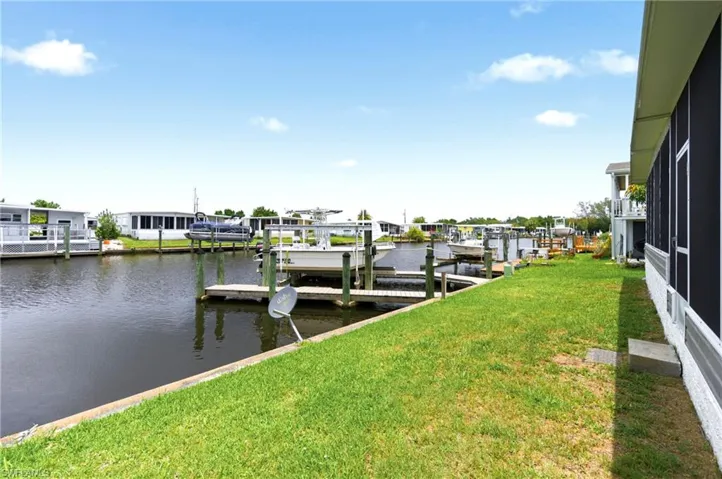 5509 Sir Walter Way, North Fort Myers, Florida 33917