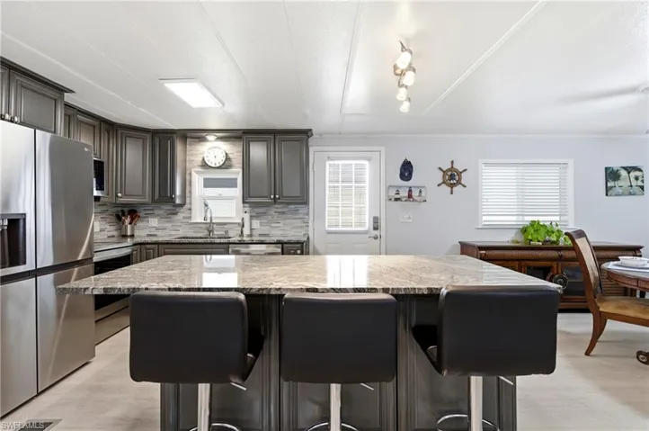 5509 Sir Walter Way, North Fort Myers, Florida 33917
