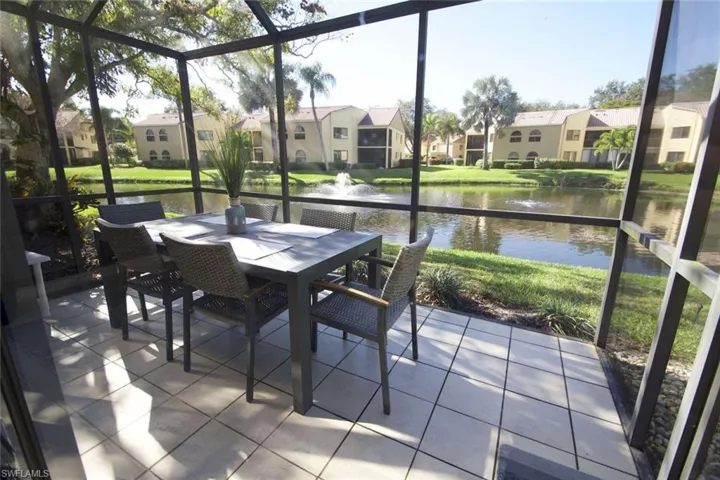 547 Beachwalk Cir, Naples, Florida 34108
