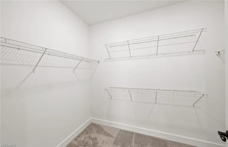 Interior photos are of a staged model home. Illustration purposes only. Options may vary.