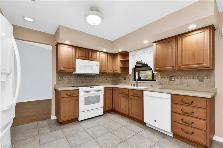 21492 Landis Ave, Port Charlotte, Florida 33954