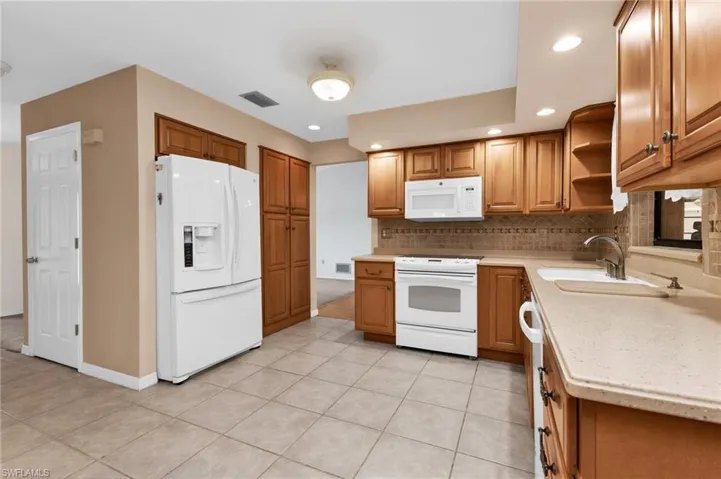 21492 Landis Ave, Port Charlotte, Florida 33954