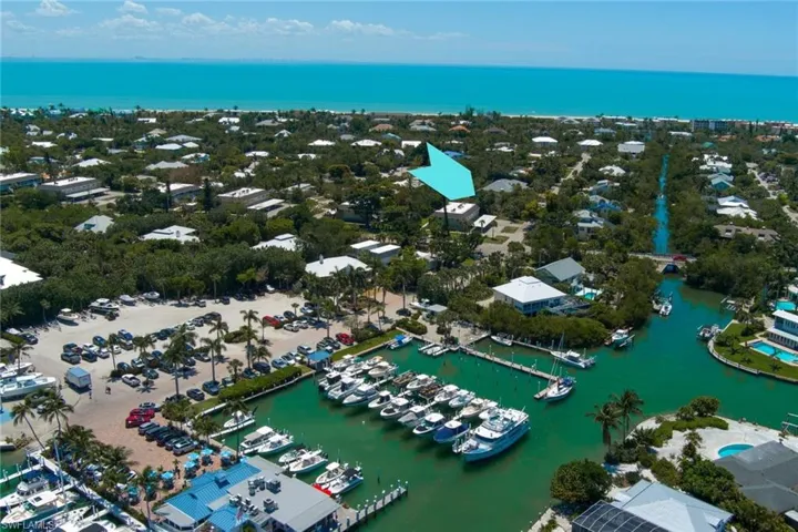1084 S Yachtsman Dr, Sanibel, Florida 33957