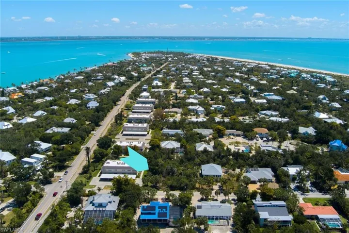 1084 S Yachtsman Dr, Sanibel, Florida 33957