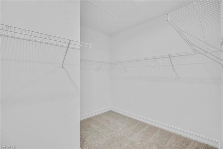 Walk-in closet