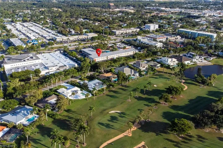2555 9th St N # 204, Naples, Florida 34103