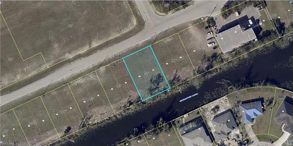 1402 SW 4th  ST, CAPE CORAL, FL 33991