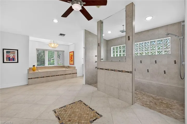 8390 Riviera Ave, Fort Myers, Florida 33919