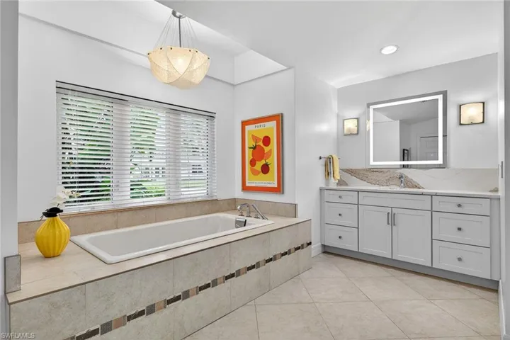 8390 Riviera Ave, Fort Myers, Florida 33919